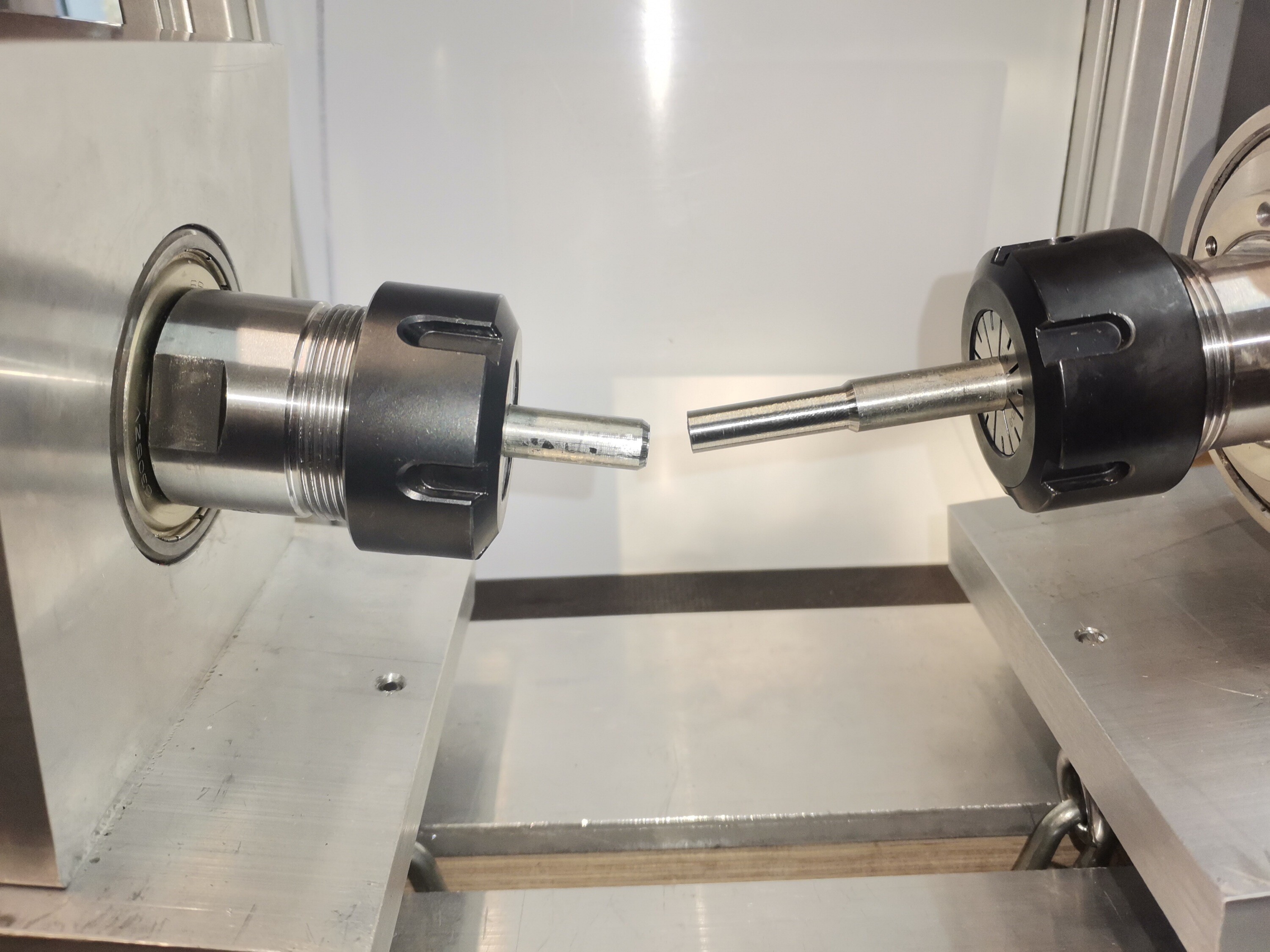 Elbit » Rotating beam fatigue testing machine